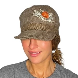 Prana Newsboy Cap Brown Embroidered One Size Wire Rim Elastic Back